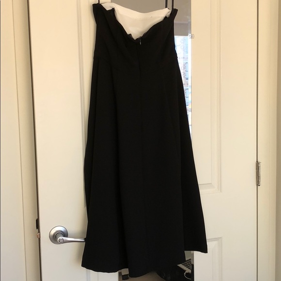 White House Black Market Strapless Dress - Picture 5 of 8